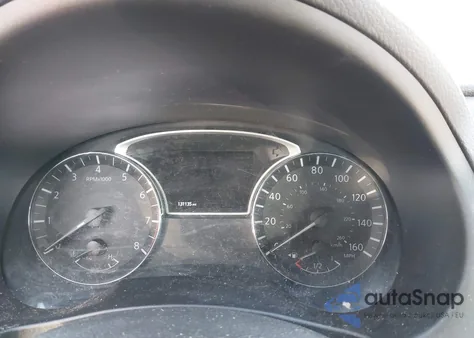 2018 Nissan Altima 2.5 Sv z USA, uszkodzony, nr VIN 1N4AL3AP8JC244722